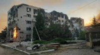 Ukrayna Luqanskda kolleci dronla vurdu: Ölənlər var &ndash; FOTO/VİDEO