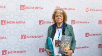 Güləmail Muradın rəhbərlik etdiyi jurnal festivalda maraqla qarşılandı - FOTO