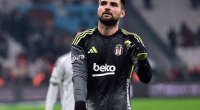 &ldquo;Beşiktaş&rdquo;ın qapıçısı komandanı tərk edir