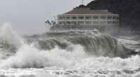 "Toyota" və "Suzuki" nəhəng zavodlarını bağlayır - Tayfuna görə...