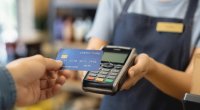 Hansı ilə ödəniş daha təhlükəsizdir: Kart, bank tətbiqi yoxsa QR kod?