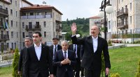 Prezidentlər Şuşa şəhərində inşa edilmiş birinci yaşayış kompleksində - FOTO