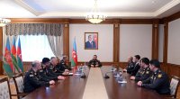Müdafiə naziri yeni generallara rütbələrini təqdim edib&ndash; FOTO