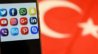 Türkiyə hökuməti sosial şəbəkələrdə 4,3 min səhifəni blokladı