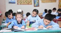 &ldquo;Uşaqlar məktəbə 2 saat gec getsin&rdquo; - Çevik rejimdə bu mümkündürmü?