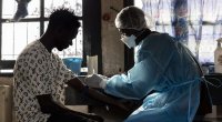 Afrikada Eboladan ölənlərin sayı mini keçdi