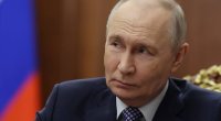 Putin Hərbi Dəniz Donanması Günü ilə bağlı Sankt-Peterburqa gəldi - VİDEO