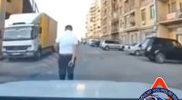 Piyadaların yollarda yaratdığı təhlükəli anlar &ndash; VİDEO