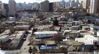 Tikinti şirkəti həqiqətən evləri qəzalı vəziyyətə salıb? - VİDEO