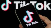 İçib "TikTok"da canlı yayım açaraq söyüş söyən üç uşaq anası SAXLANILDI