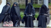 Portuqaliyada niqab qadağan edildi
