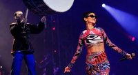 Xalq artisti Bakıda Rihanna ilə eyni səhnədə - Fotolar