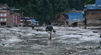 Nepalda daşqınlardan sonra içməli su qıtlığı yaranıb
