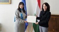 Esmira Cəfərova etimadnaməsinin surətini Macarıstan XİN-ə təqdim etdi &ndash; FOTO