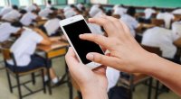 Meksikada məktəblərdə mobil telefondan istifadə QADAĞAN edildi