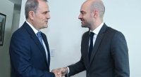 Ceyhun Bayramov fransalı həmkarı ilə regional təhlükəsizliyi müzakirə etdi