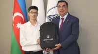 Prezident təqaüdünə layiq görülən gənclər arasında jurnalistin oğlu da var