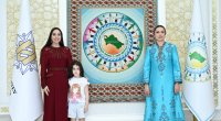 Leyla Əliyeva Arkadağ şəhərində Oğulcahan Atabayeva ilə görüşüb - FOTO