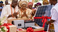Toy hədiyyəsi kimi yataq dəsti yox, günəş paneli &ndash; Nigeriyada yeni dəb