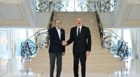 &ldquo;Siz də, maşallah, çox yaxşı görünürsünüz&rdquo;