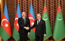 İlham Əliyevin Qurbanqulu Berdiməhəmmədovla təkbətək görüşü keçirildi – FOTO