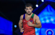 Yunan-Roma güləşçimiz DÜNYA ÇEMPİONU oldu