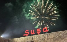 Şuşa səmasında “Zəfər atəşfəşanlığı” - VİDEO