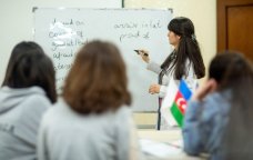 Müəllimlərin maaş sistemi DƏYİŞİR - Repetitorluğun sonu GƏLİR?