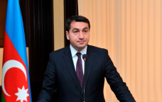 Hikmət Hacıyev: “Zəngəzur dəhlizi Avrasiyanın nəqliyyat mənzərəsini dəyişəcək”