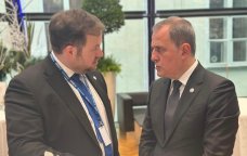 Ceyhun Bayramov Britaniyanın dövlət naziri ilə GÖRÜŞDÜ - Nələr müzakirə edildi?