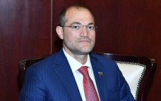 Deputatdan toylarla bağlı ETİRAZ: “Tonlarla kabab zibilə atılır, səsdən qulaq tutulur”