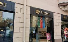 &ldquo;Adore&rdquo; mağazasından ŞİKAYƏT - &ldquo;Orijinal adı ilə keyfiyyətsiz ətir satıblar&rdquo;