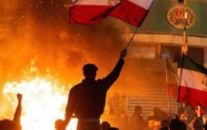 İran hakimiyyəti etirazlardan qorxub şəhərləri qaranlığa boğdu - VİDEO