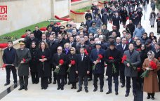 Unudulmayan TARİX &ndash; Şəhidlər Xiyabanı BU GÜN &ndash; VİDEOREPORTAJ