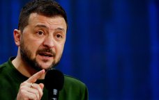 Zelenski xarici ölkələrə köçən ukraynalıları müharibəyə ÇAĞIRDI