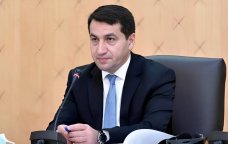 Hikmət Hacıyev: &ldquo;Azərbaycan və Ermənistan arasında tarix yazılır&rdquo; &ndash; FOTO