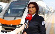 10 il məktəbdə çalışdı, qızı ilə bir partada əyləşdi... &ndash; Dəmir Yollarının ilk qadın maşinist köməkçisi &ndash; VİDEO