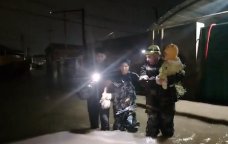 Bakıda su basmış ərazilərdən sakinlər belə təxliyə olundu &ndash; VİDEO