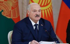 Lukaşenko: &ldquo;Mən Zelenski deyiləm ki, Trampın yanına pul və silah dalınca qaçım&rdquo; - VİDEO