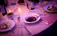 Vaşiqtondakı atışmada şam yeməyindən qalan GÖRÜNTÜLƏR