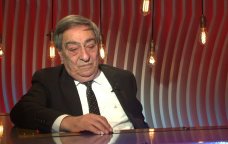 &ldquo;Arvadla doğuşa girən kişi nəyə lazım?&rdquo; &ndash; Rəşid Mahmudov gənc ataları &ldquo;TOPA TUTDU&rdquo;