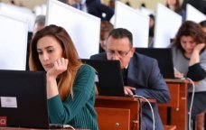 Müəllimlərin NƏZƏRİNƏ: Sertifikatlaşdırma imtahanlarının vaxtı və yeri açıqlandı - VİDEO