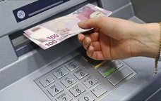Bankomatdan zədəli pul çıxarsa... - Vətəndaş hara müraciət etsin?