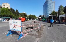 Paytaxtın mərkəzində yol çökmələrinin səbəbi bəlli oldu – RƏSMİ
