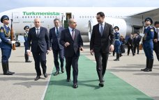 Sərdar Berdiməhəmmədov Azərbaycana gəldi - FOTO