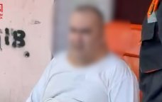 Bakıda 330 kiloqram çəkisi olan kişi evdən belə çıxarıldı &ndash; ÖZƏL/VİDEO