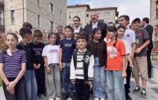 İlham Əliyevin Şuşada uşaqlarla səmimi görüşü &ndash; VİDEO