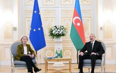 Prezident İlham Əliyev Ursula Fon der Lyayen ilə təkbətək görüşdü - FOTO/VİDEO