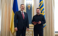 Zelenski Hakan Fidanı ordenlə təltif etdi – FOTO/VİDEO