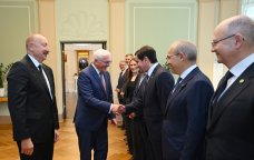 Azərbaycan və Almaniya prezidentlərinin geniş tərkibdə görüşü keçirildi - FOTO